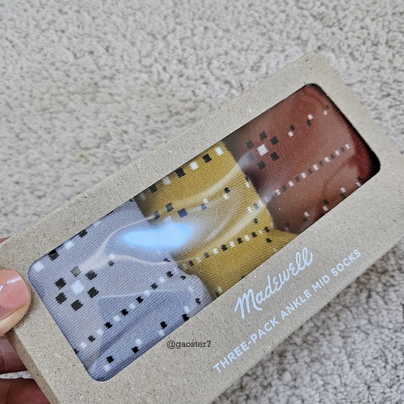Madewell Three-Pack Bandana Ankle Socks - Picture 3 of 4